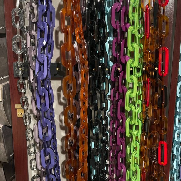 RaRa Avis Chain. This Price is Per Chain - Picture 4 of 4